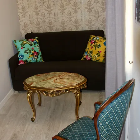 Oda ve Kahvaltı Navona Residenza De Charme Roma