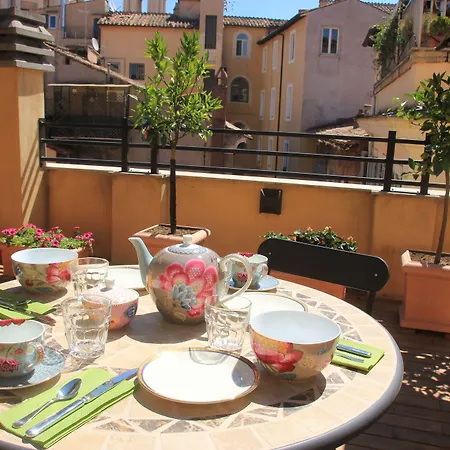 Oda ve Kahvaltı Navona Residenza De Charme