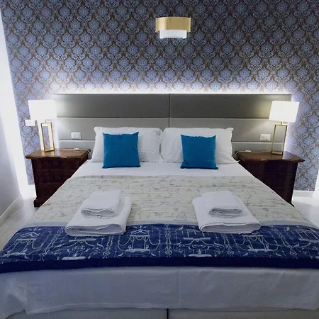 Oda ve Kahvaltı Navona Residenza De Charme 4*