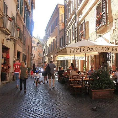 Navona Residenza De Charme Nocleg ze śniadaniem 4*